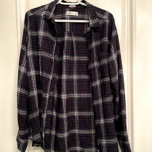 Hollister Boyfriend Fit Flannel